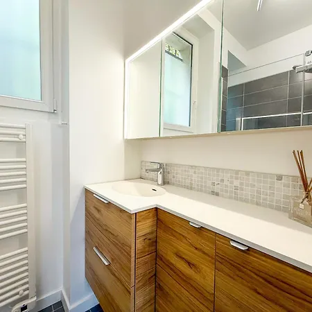 Apartamento Urbanflat 169 - Confort Et Charme Au Centre De *