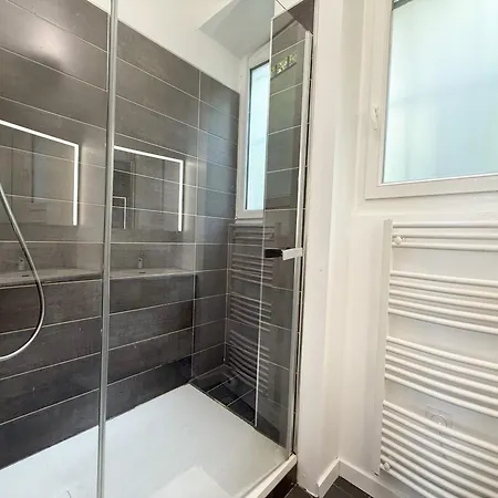 Urbanflat 169 - Confort Et Charme Au Centre De París