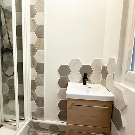 Urbanflat 169 - Confort Et Charme Au Centre De París